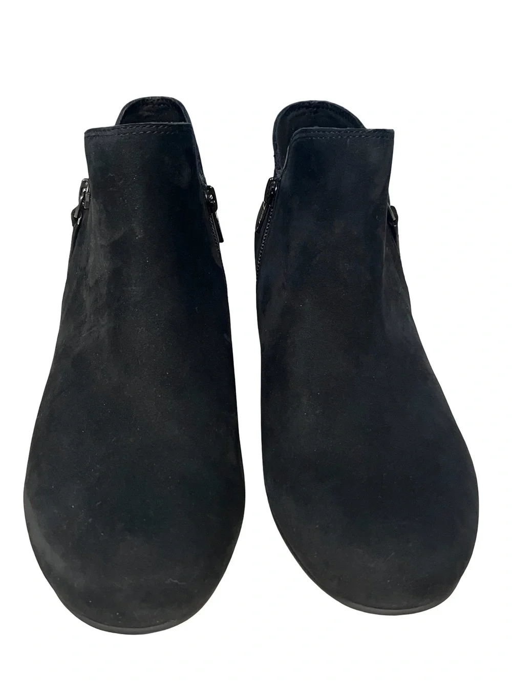 ABEO Lanora Black Suede Women’s Sz 8.5 Ankle Boots Side Zip Low Heel EUC